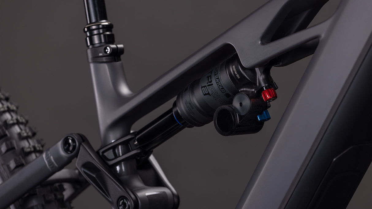 Cube Stereo Hybrid ONE77 HPC Race 800